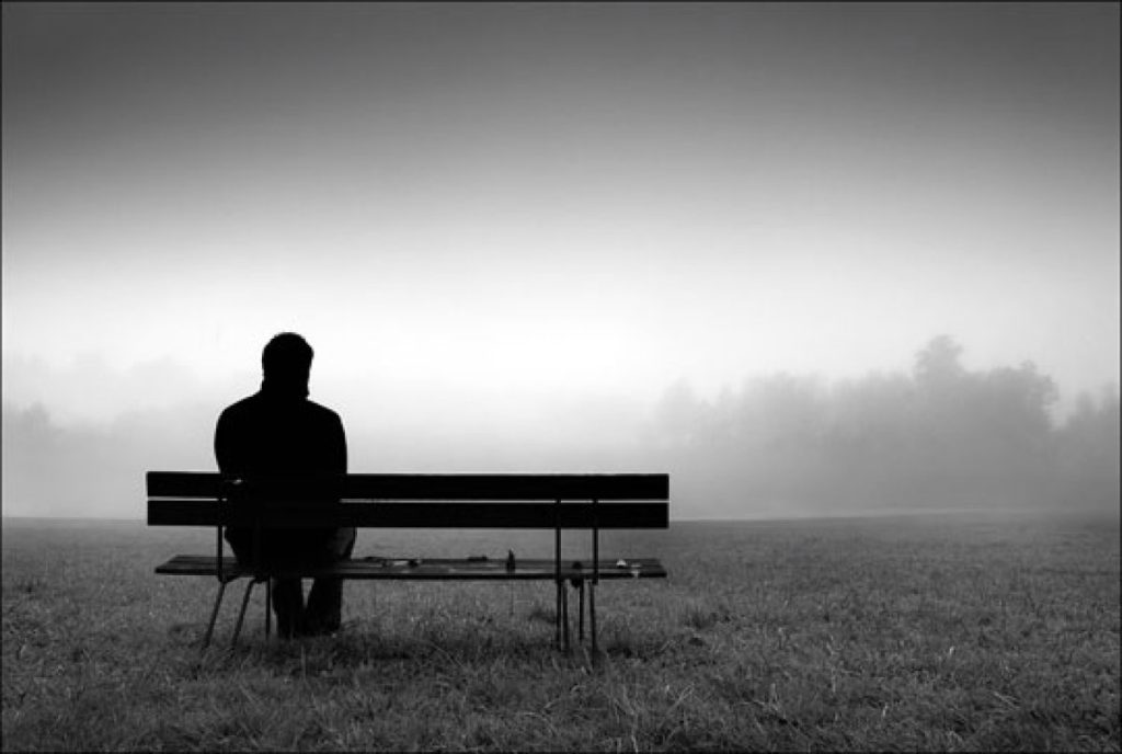 YALNIZLIK: İÇSEL KEŞİFLERİN VE DIŞSAL BAĞLARIN DENGESİ